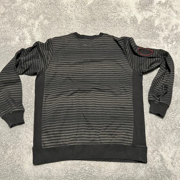 Nike King James Crewneck Sweatshirt Mens Large Lebron James Black Gray Striped - Picture 4 of 10